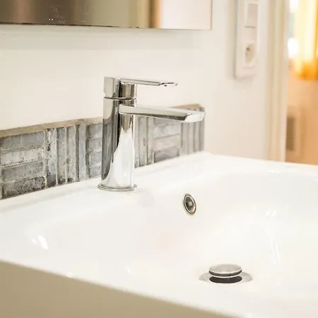 Lisa - Spacious Terrace Ground Floor - By Tgb Appartement *