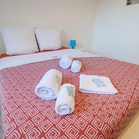 Lisa - Spacious Terrace Ground Floor - By Tgb Appartement *