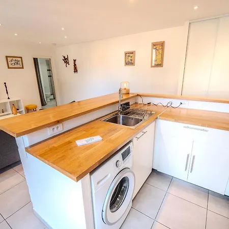 Appartement Lisa - Spacious Terrace Ground Floor - By Tgb