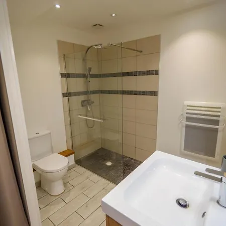 Apartman Lisa - Spacious Terrace Ground Floor - By Tgb