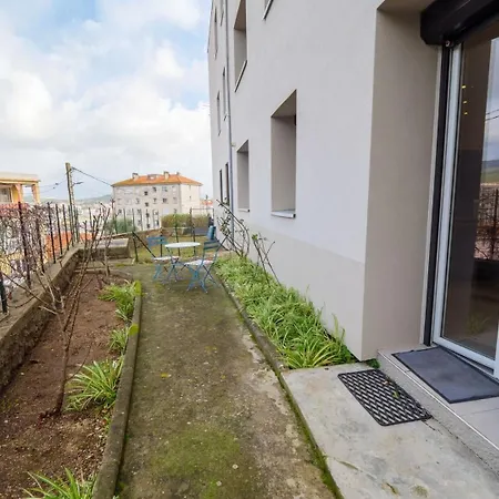 Lisa - Spacious Terrace Ground Floor - By Tgb Apartman Ajaccio