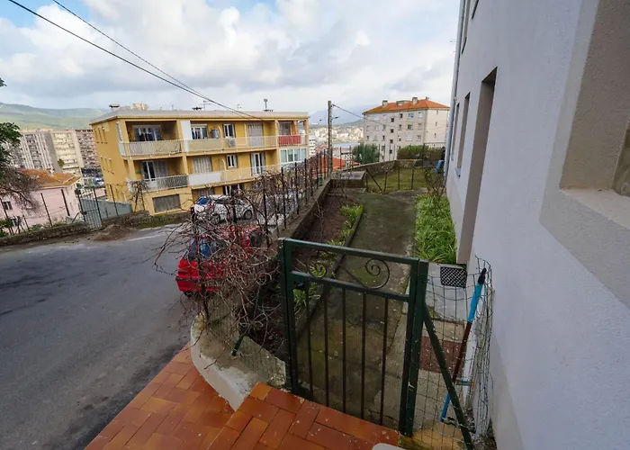 Lisa - Spacious Terrace Ground Floor - By Tgb *